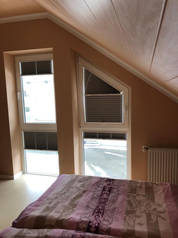 Eifelland-Ferien room 4
